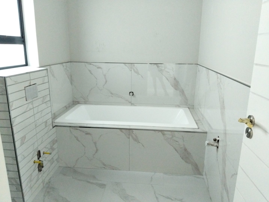 4 Bedroom Property for Sale in Sandown Western Cape